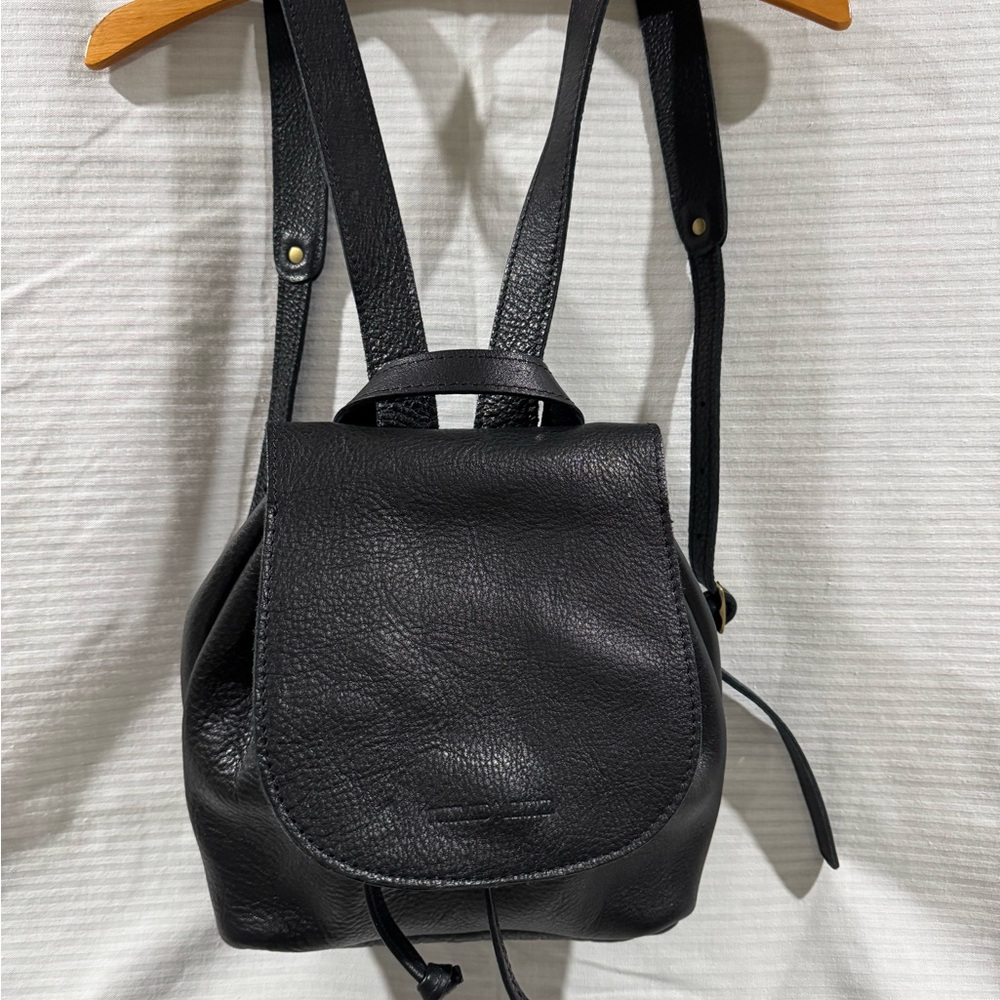 Portland Leather Black Pebbled Bucket Backpack